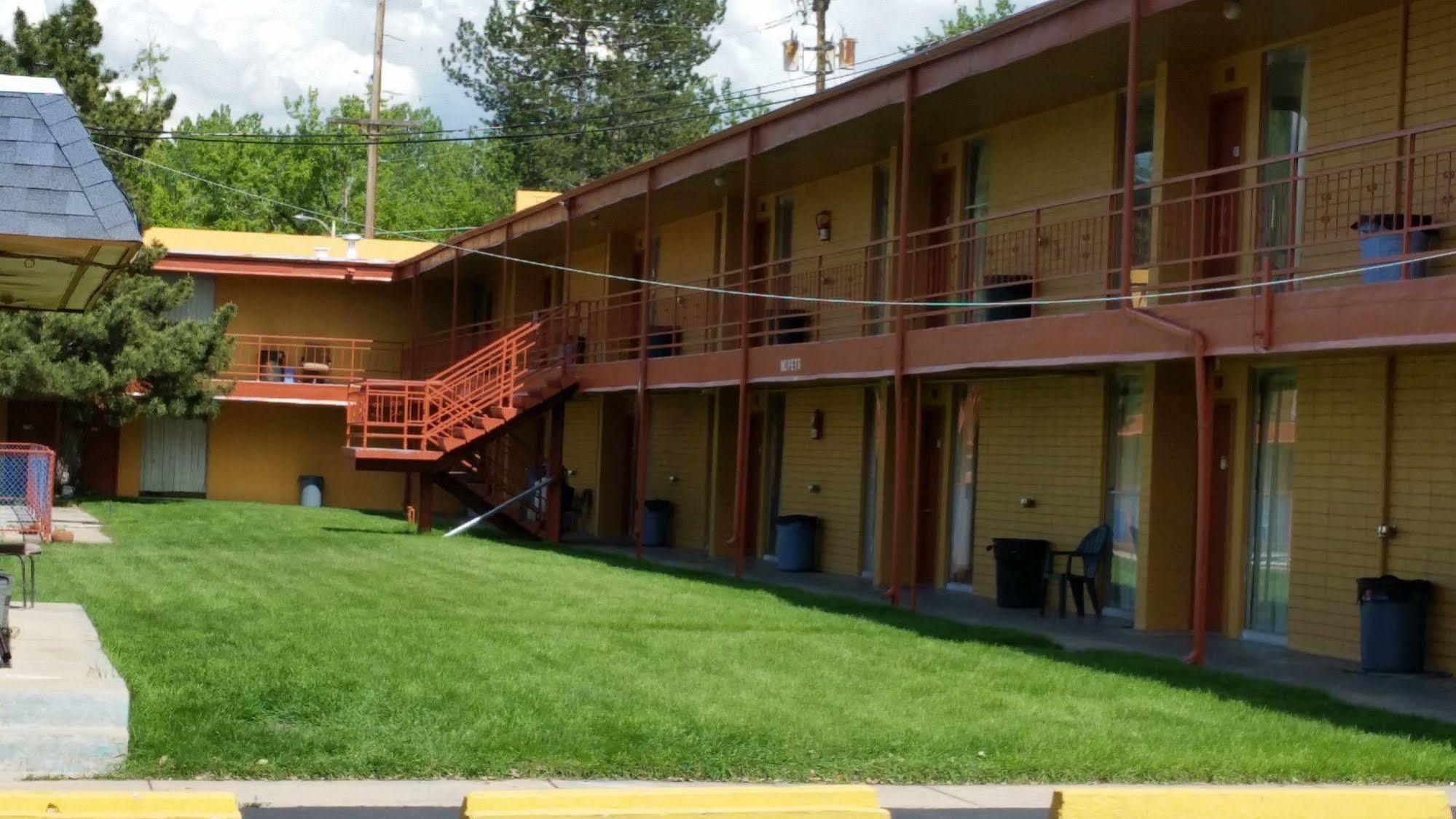 Essex House Motel リッテルトン エクステリア 写真