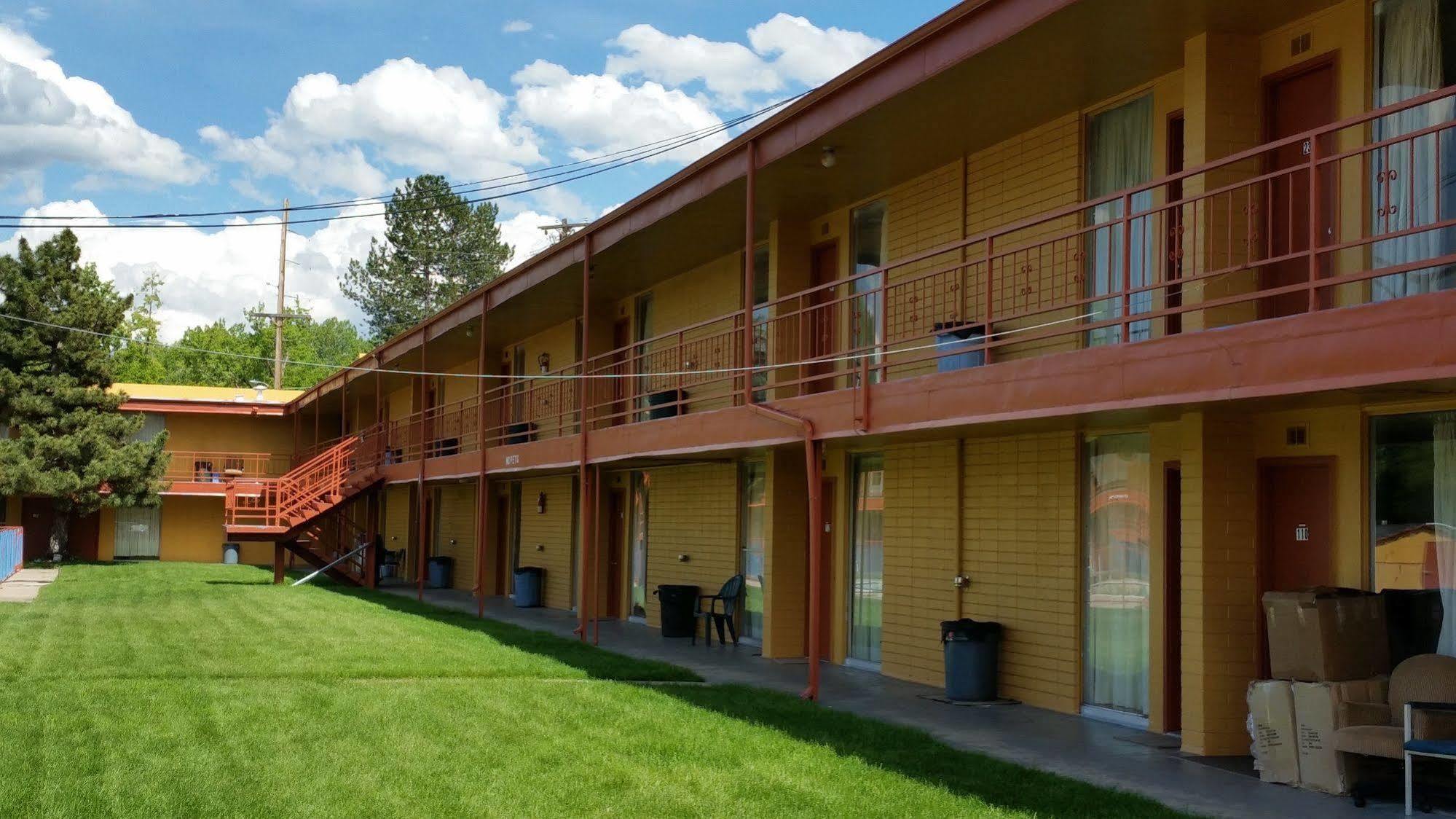 Essex House Motel リッテルトン エクステリア 写真